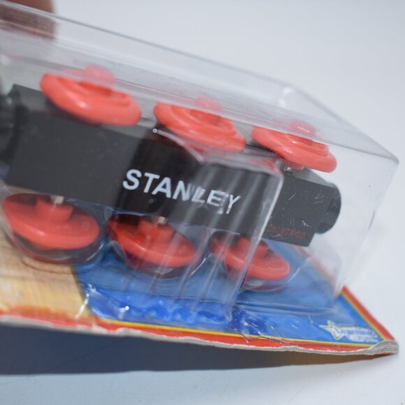 Stanley Great Discovery NIB - Thomas & Friends Wooden Railway Train Engine 2009 - Picture 8 of 13